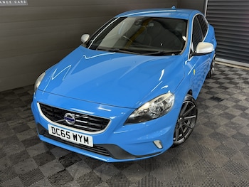 Used Volvo V40 2016 for sale - 77915738: Photo