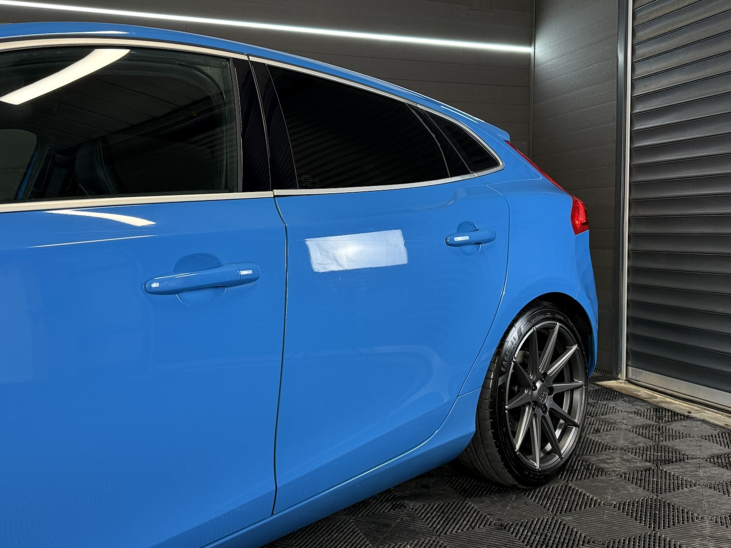 Used Volvo V40 2016 for sale - 77915738: Photo 8