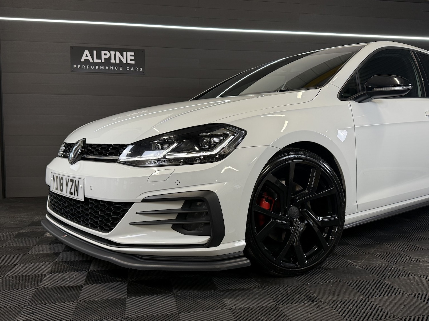 Used Volkswagen Golf 2018 for sale - 77508510: Photo 10