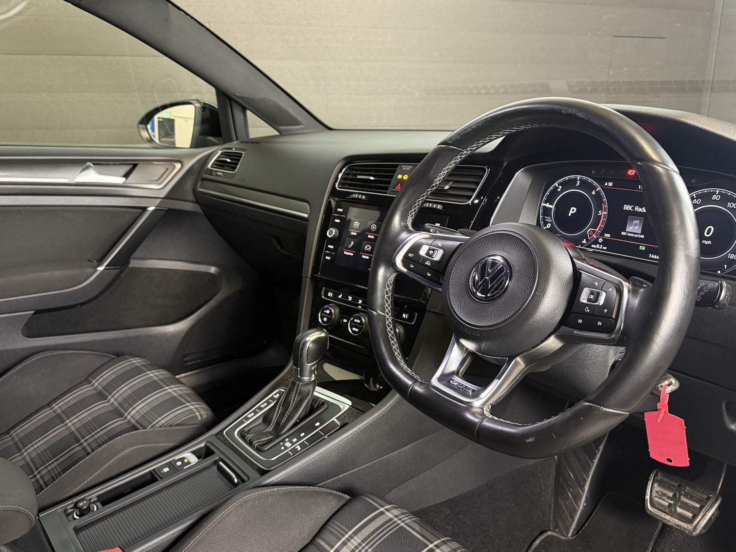 Used Volkswagen Golf 2018 for sale - 77508510: Photo 22