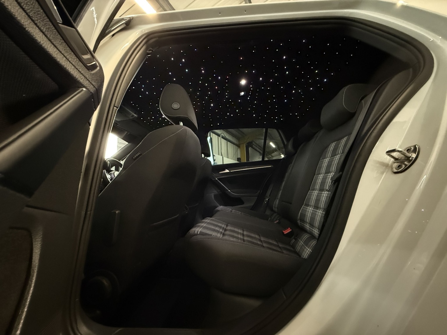 Used Volkswagen Golf 2018 for sale - 77508510: Photo 33