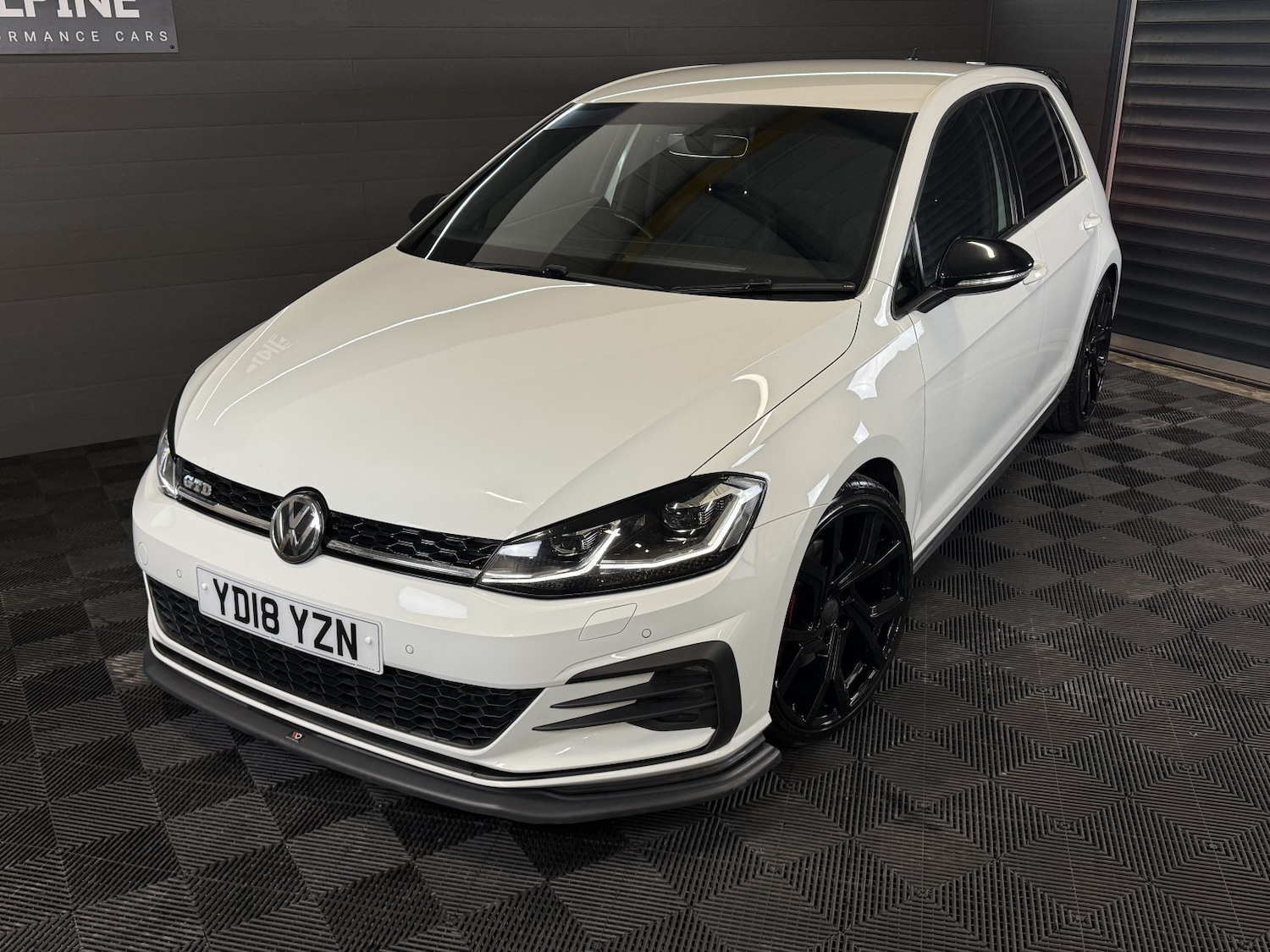 Used Volkswagen Golf 2018 for sale - 77508510: Photo 4