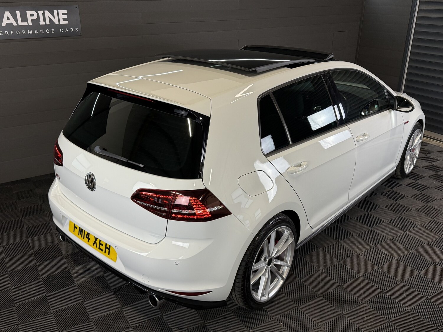 Used Volkswagen Golf 2014 for sale - 77864886: Photo 15