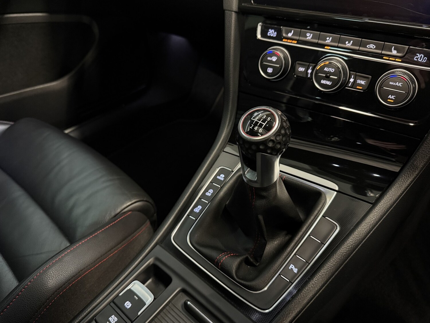 Used Volkswagen Golf 2014 for sale - 77864886: Photo 29