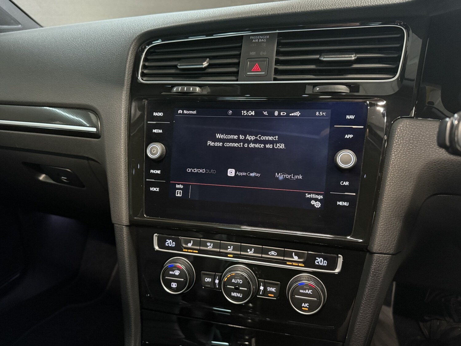 Used Volkswagen Golf 2014 for sale - 77864886: Photo 31