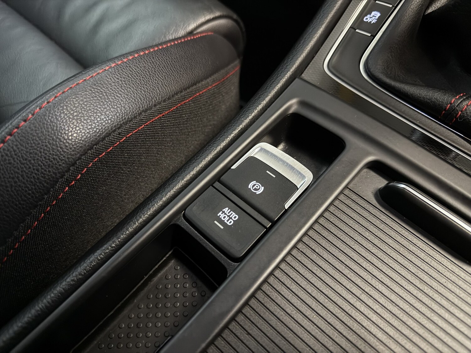 Used Volkswagen Golf 2014 for sale - 77864886: Photo 39