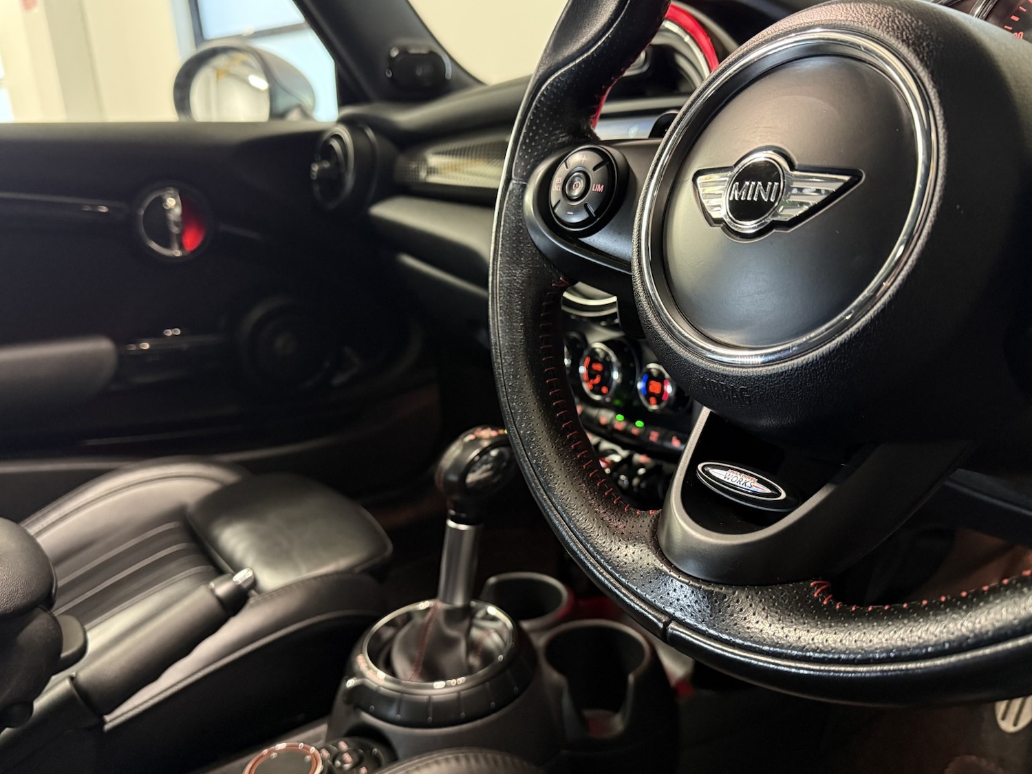 Used MINI Hatch 2015 for sale - 77027943: Photo 21