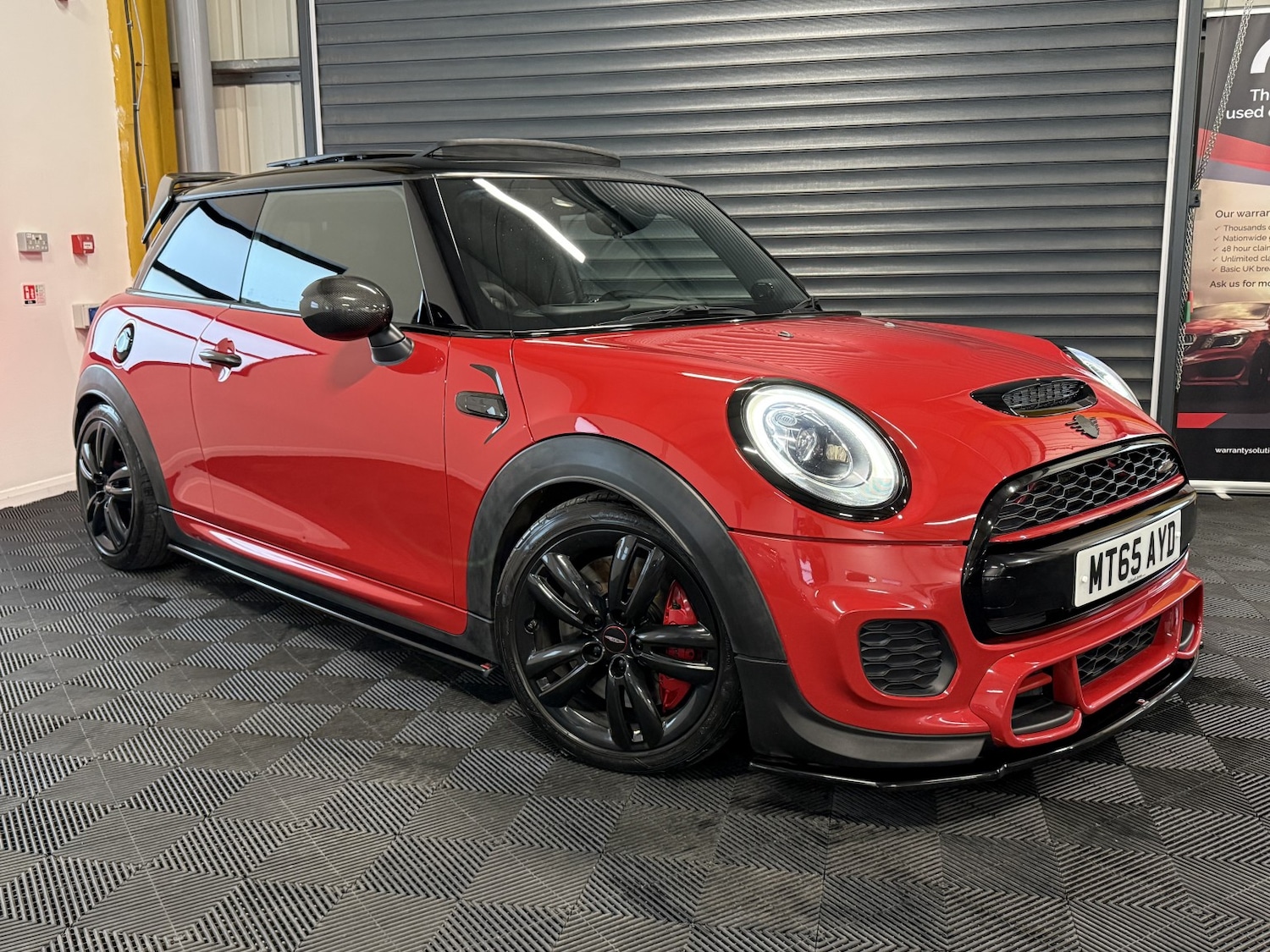 Used MINI Hatch 2015 for sale - 76605770: Photo 1