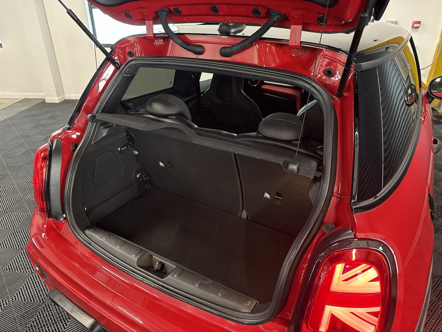 Used MINI Hatch 2015 for sale - 76605770: Photo 58