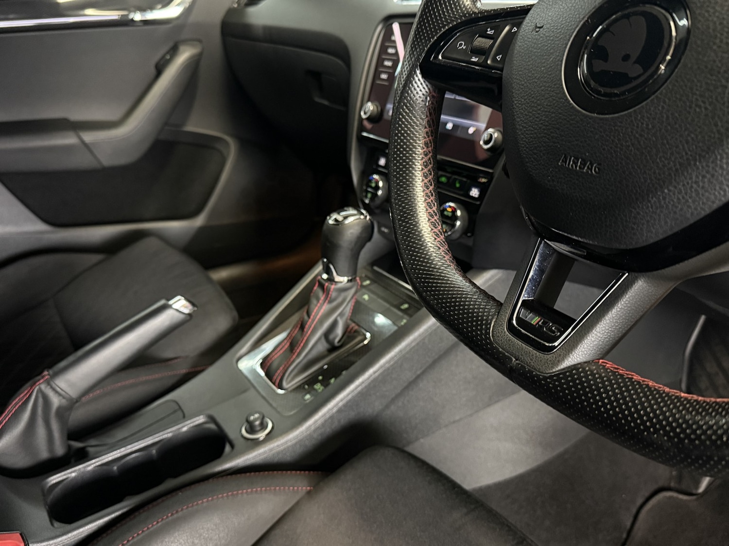 Used Skoda Octavia 2017 for sale - 77668649: Photo 18