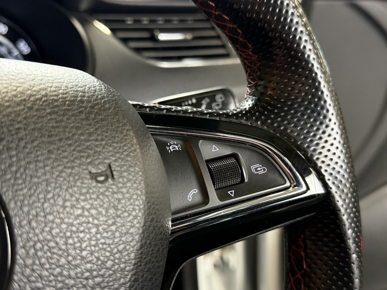 Used Skoda Octavia 2016 for sale - 77807106: Photo 33