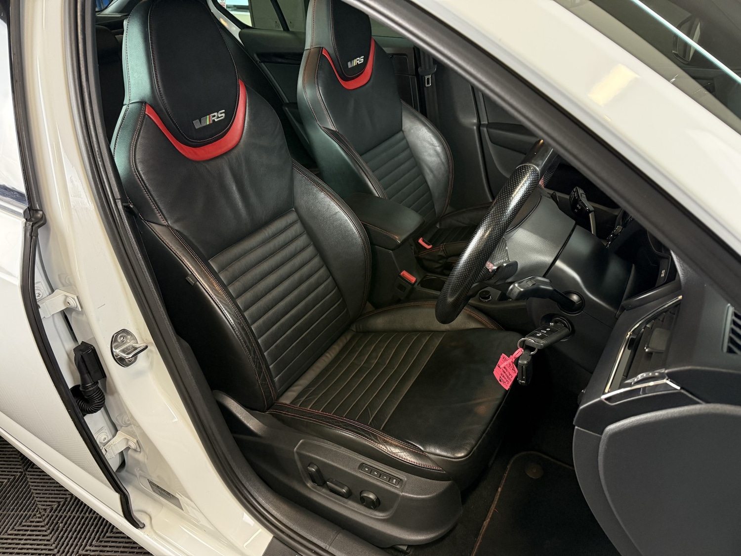 Used Skoda Octavia 2016 for sale - 77807106: Photo 35