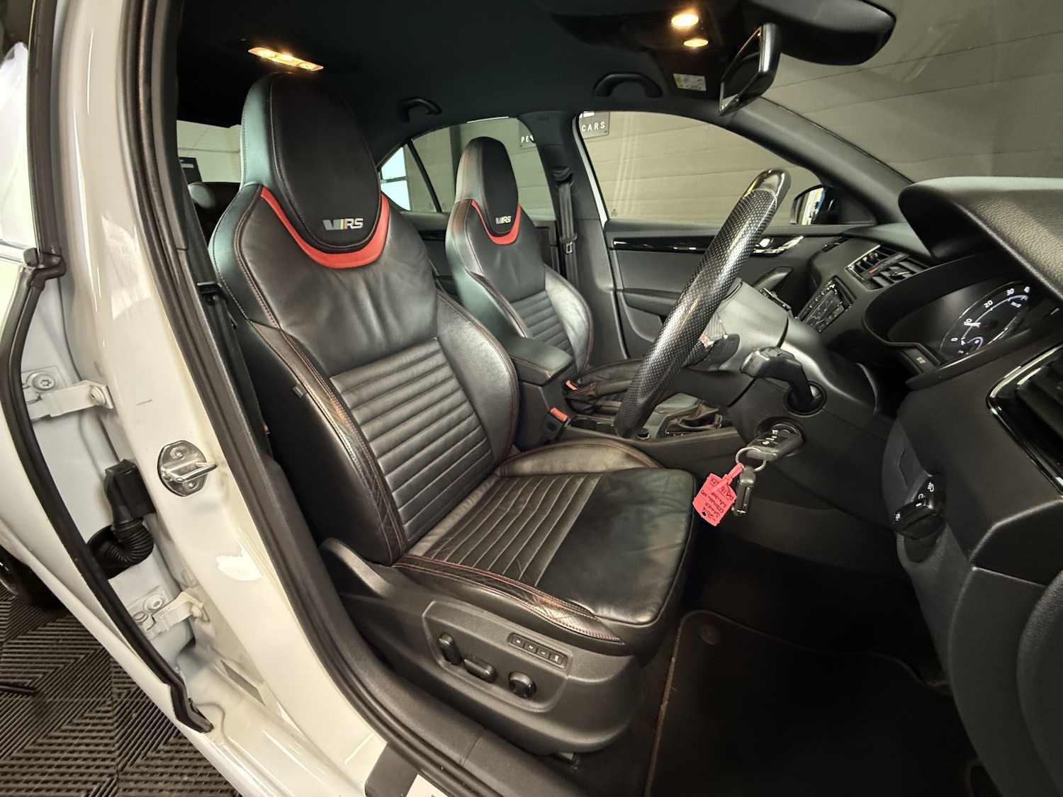 Used Skoda Octavia 2016 for sale - 77807106: Photo 40