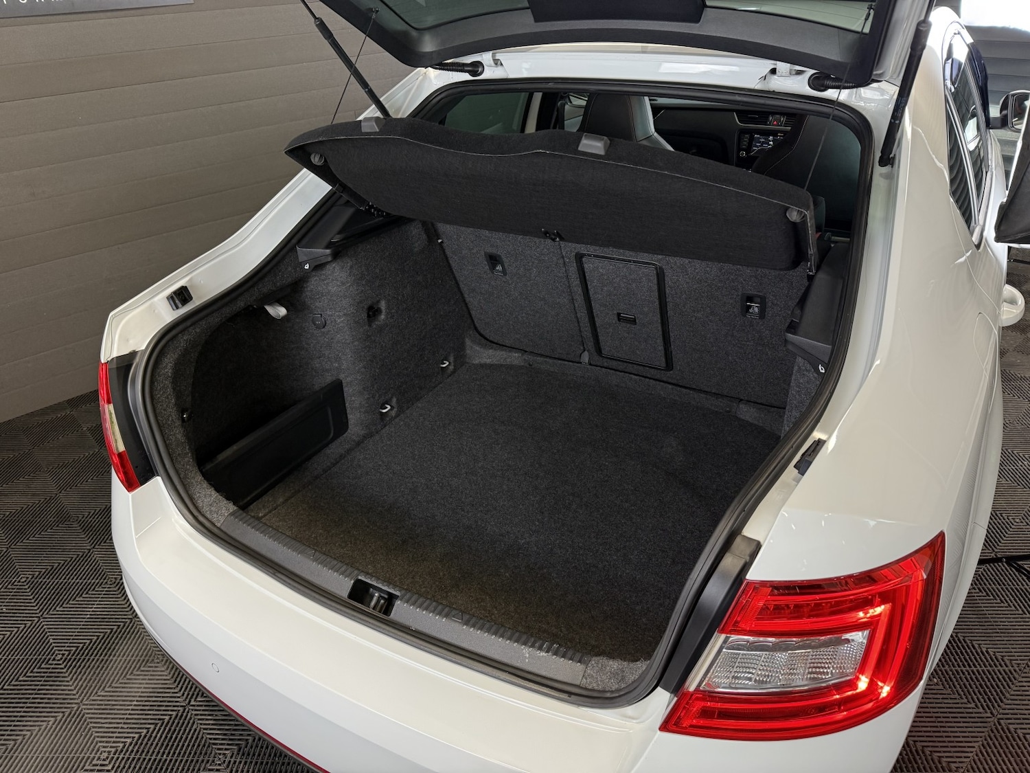 Used Skoda Octavia 2016 for sale - 77807106: Photo 44