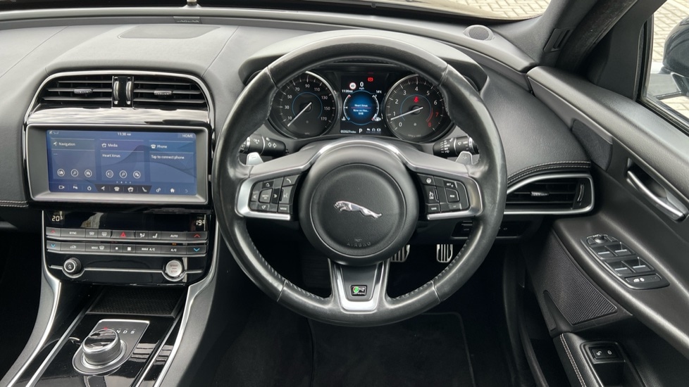 Used Jaguar XE 2019 for sale - 76597924: Photo 15