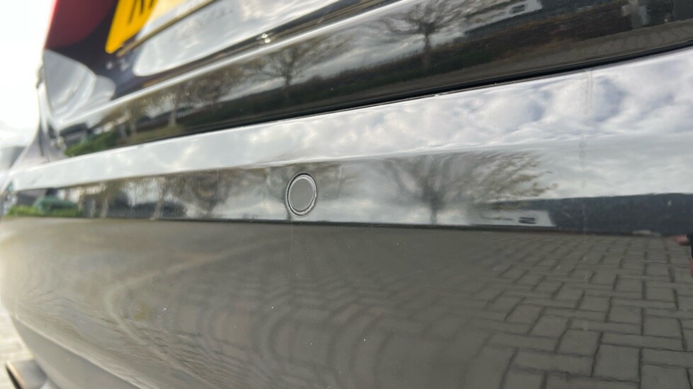 Used Jaguar XE 2019 for sale - 76597924: Photo 38