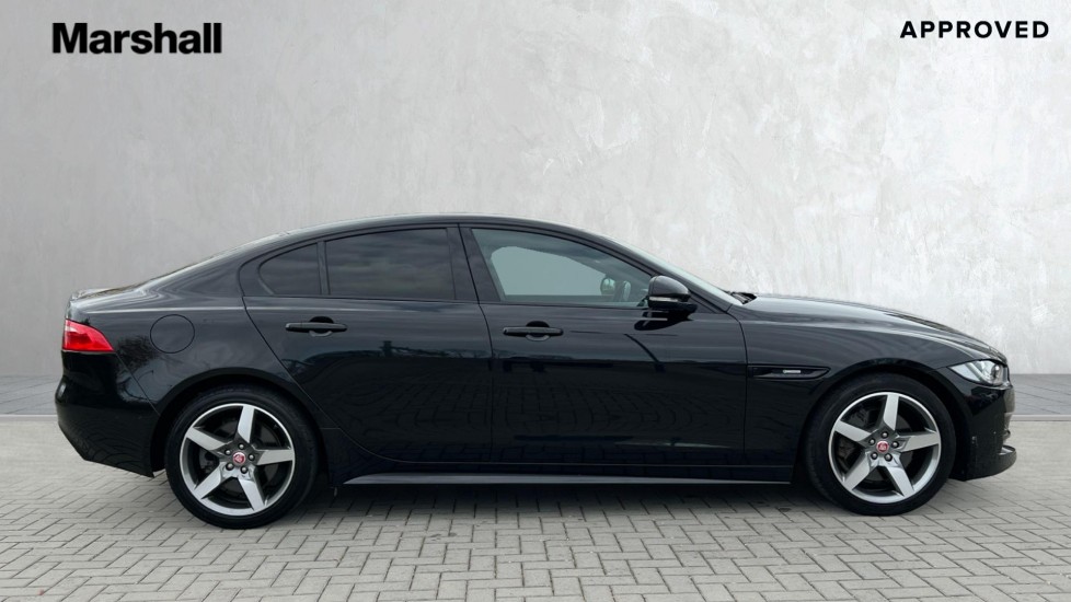 Used Jaguar XE 2019 for sale - 76597924: Photo 5