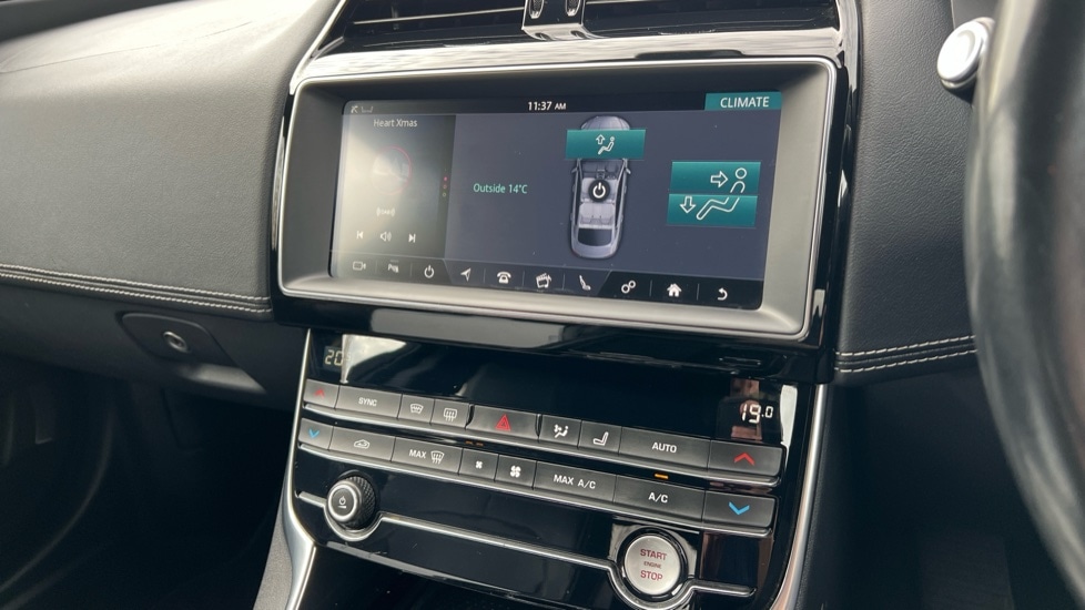 Used Jaguar XE 2019 for sale - 76597924: Photo 55