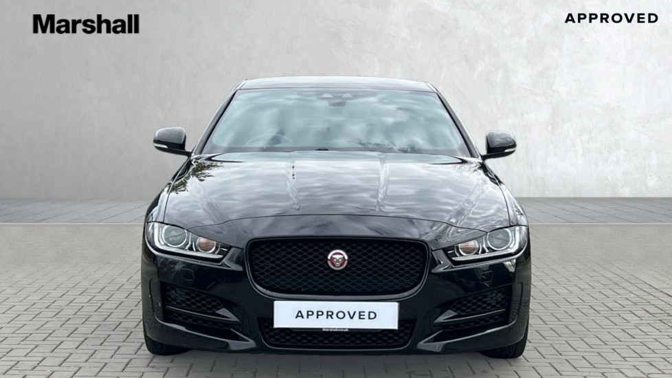 Used Jaguar XE 2019 for sale - 76597924: Photo 7