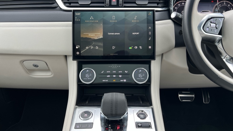 Used Jaguar F-Pace 2024 for sale - 76442070: Photo 14