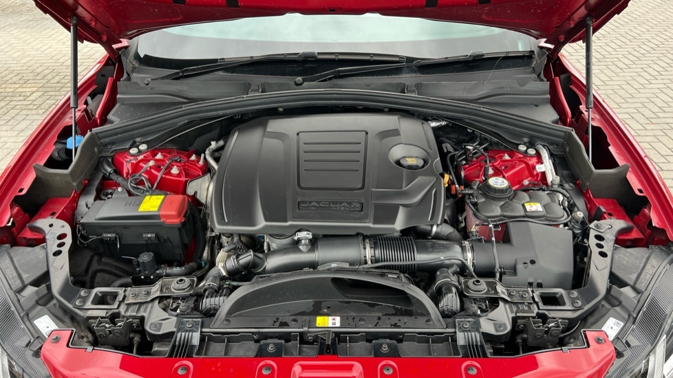 Used Jaguar F-Pace 2024 for sale - 76442070: Photo 34