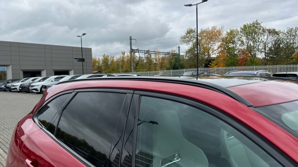 Used Jaguar F-Pace 2024 for sale - 76442070: Photo 38