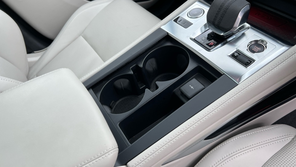 Used Jaguar F-Pace 2024 for sale - 76442070: Photo 47