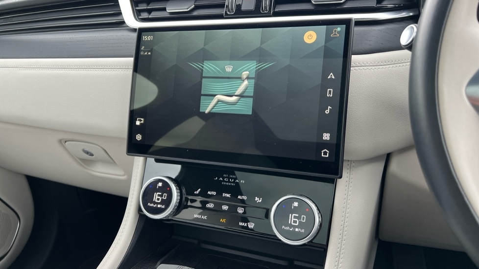 Used Jaguar F-Pace 2024 for sale - 76442070: Photo 67