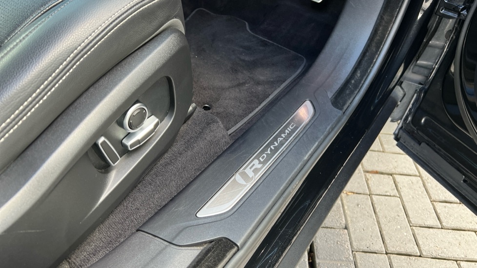 Used Jaguar F-Pace 2022 for sale - 76826826: Photo 23