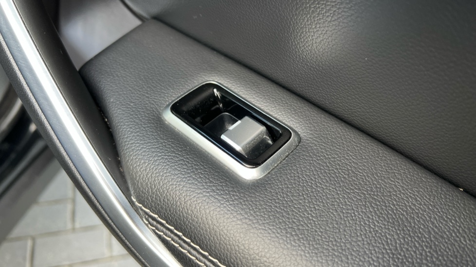 Used Jaguar F-Pace 2022 for sale - 76826826: Photo 48