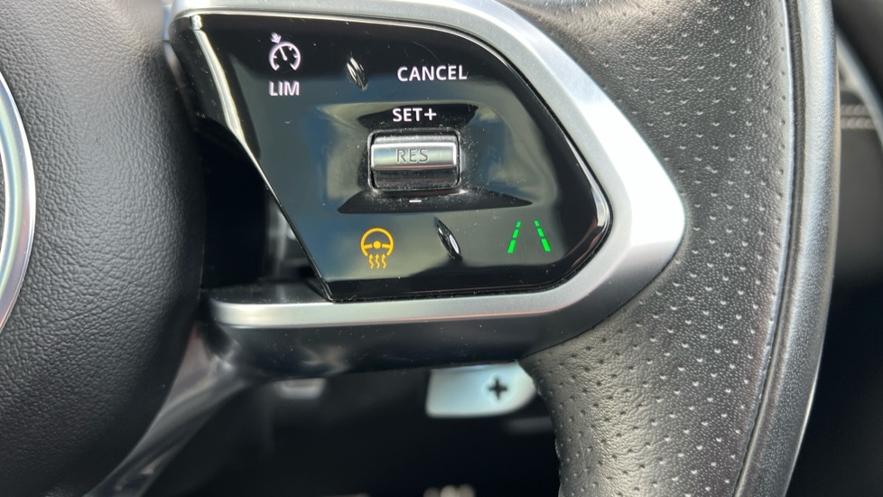 Used Jaguar F-Pace 2022 for sale - 76826826: Photo 65