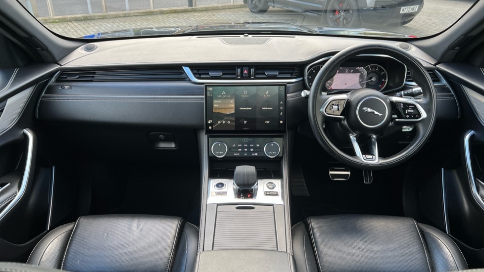 Used Jaguar F-Pace 2022 for sale - 76826826: Photo 9