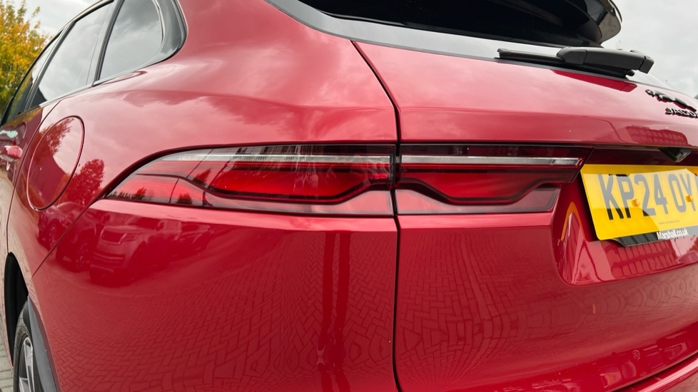 Used Jaguar F-Pace 2024 for sale - 76116894: Photo 19