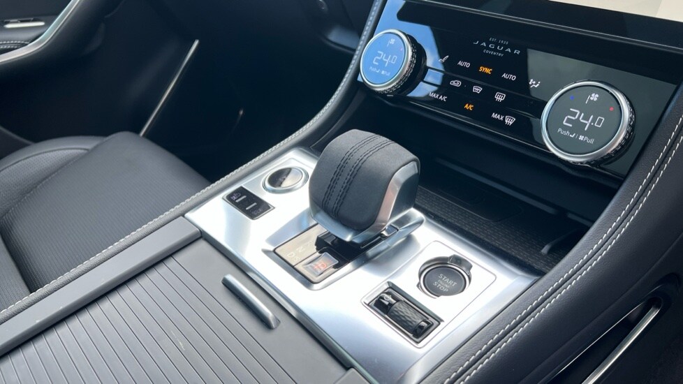 Used Jaguar F-Pace 2022 for sale - 77075801: Photo 13