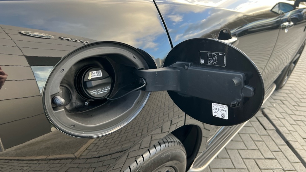 Used Jaguar F-Pace 2022 for sale - 77075801: Photo 21