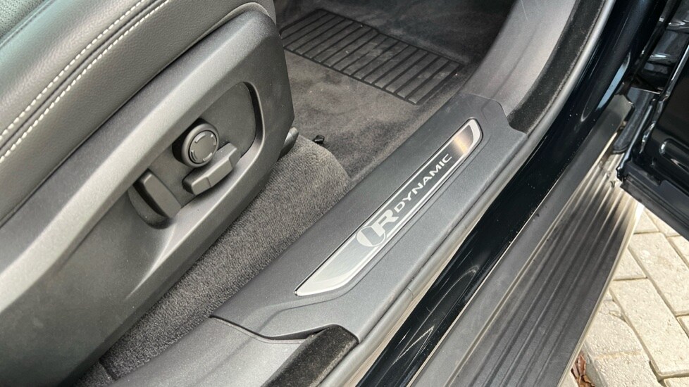 Used Jaguar F-Pace 2022 for sale - 77075801: Photo 23