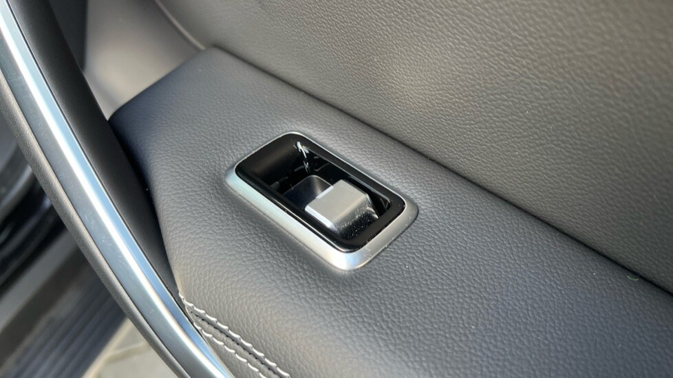 Used Jaguar F-Pace 2022 for sale - 77075801: Photo 49