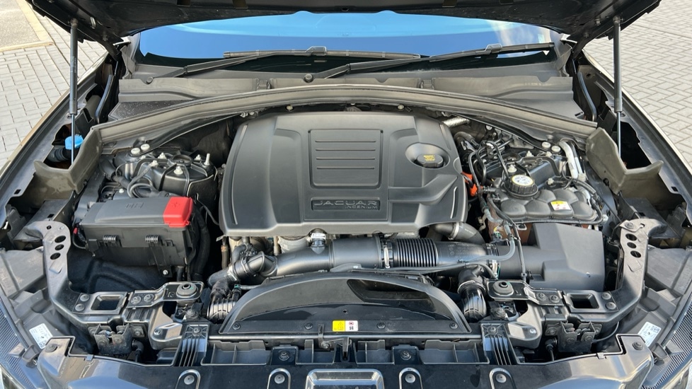 Used Jaguar F-Pace 2022 for sale - 76966608: Photo 34