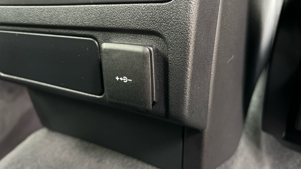 Used Jaguar F-Pace 2022 for sale - 76458885: Photo 50