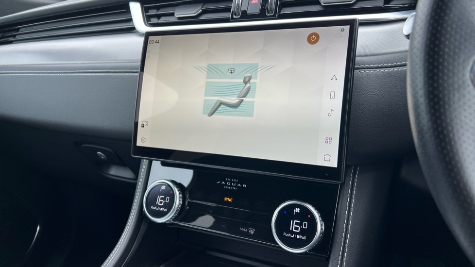 Used Jaguar F-Pace 2022 for sale - 76458885: Photo 63