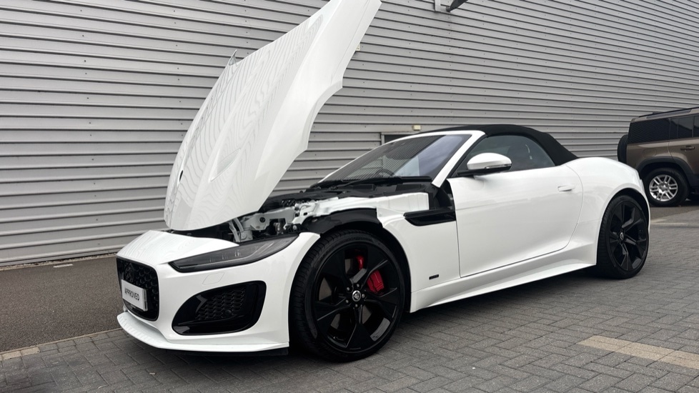 Used Jaguar F-Type 2023 for sale - 76894660: Photo 40