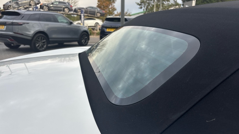 Used Jaguar F-Type 2023 for sale - 76894660: Photo 60