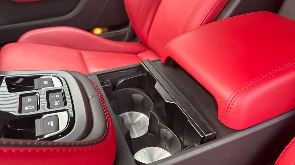 Used Jaguar F-Type 2023 for sale - 76894660: Photo 64