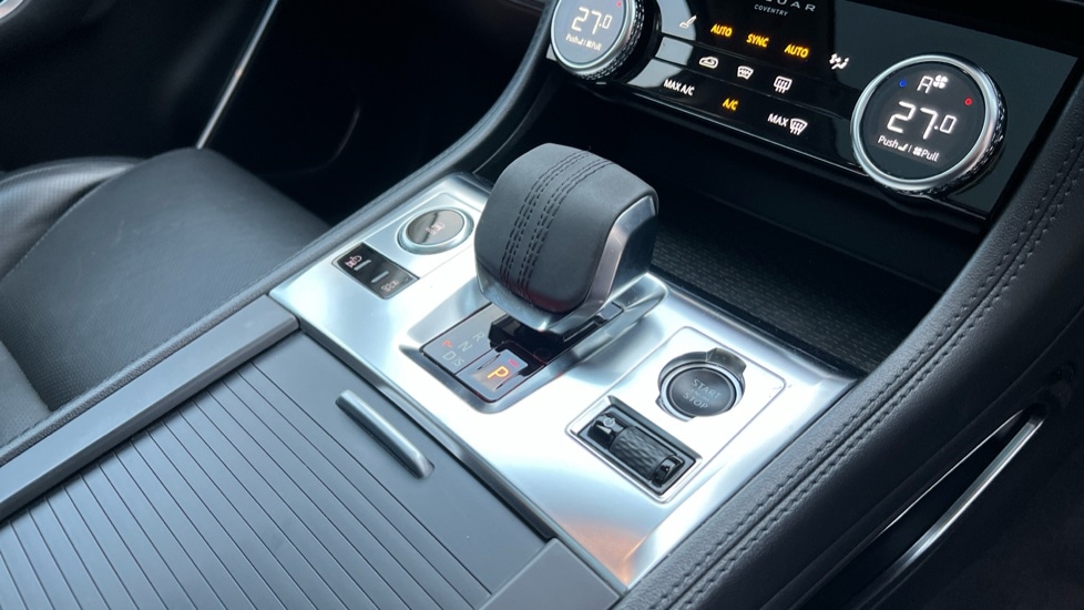 Used Jaguar F-Pace 2021 for sale - 76623611: Photo 13