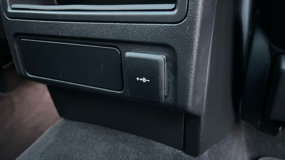 Used Jaguar F-Pace 2021 for sale - 76623611: Photo 49