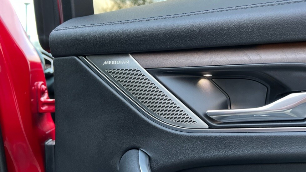 Used Jaguar F-Pace 2021 for sale - 76623611: Photo 53