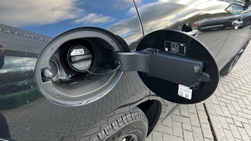 Used Jaguar F-Pace 2022 for sale - 77013135: Photo 21