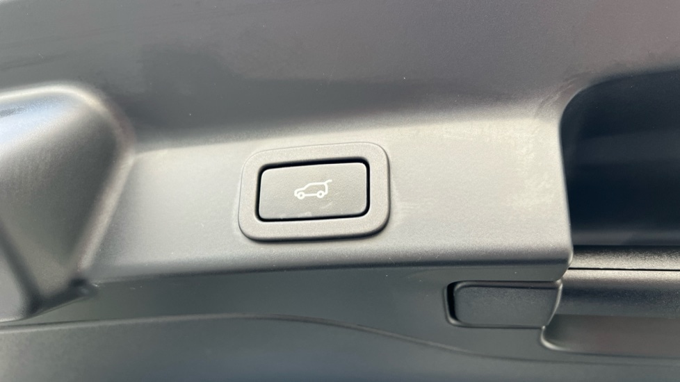 Used Jaguar F-Pace 2022 for sale - 77013135: Photo 52