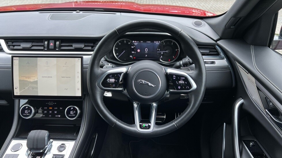 Used Jaguar F-Pace 2022 for sale - 77067739: Photo 15