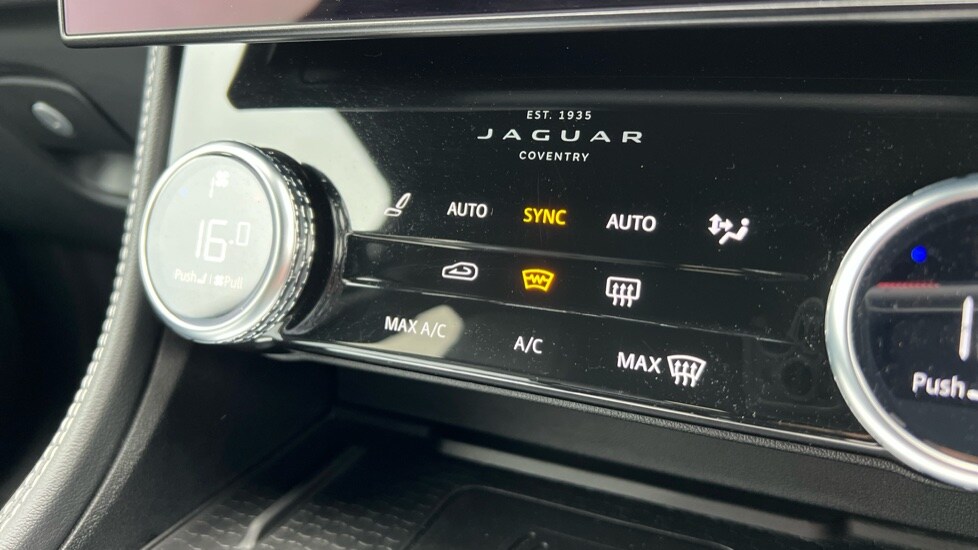 Used Jaguar F-Pace 2022 for sale - 77067739: Photo 64